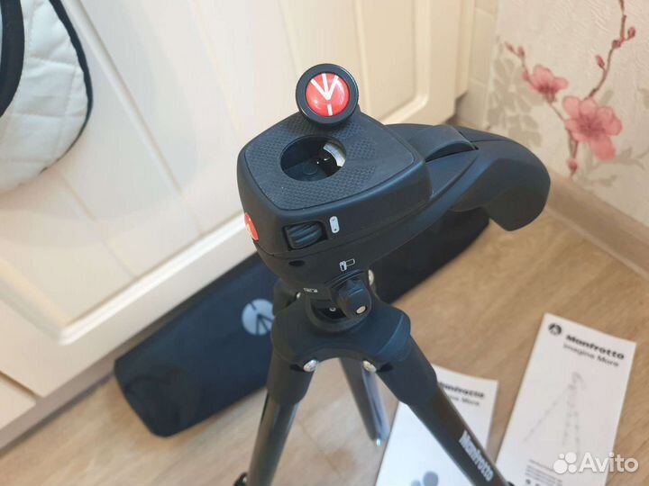 Штатив для фотоаппарата Manfrotto mkcompactacn-BK