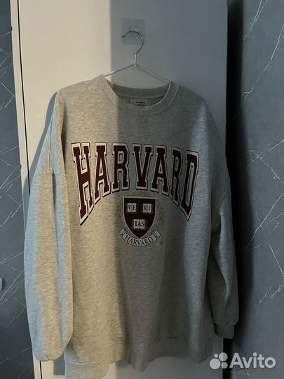 Свитшот оверсайз harvard
