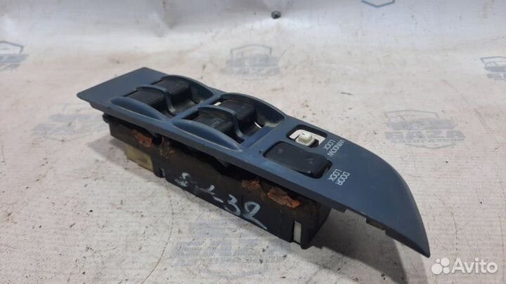 Блок управления стеклоподъемниками Toyota Vista