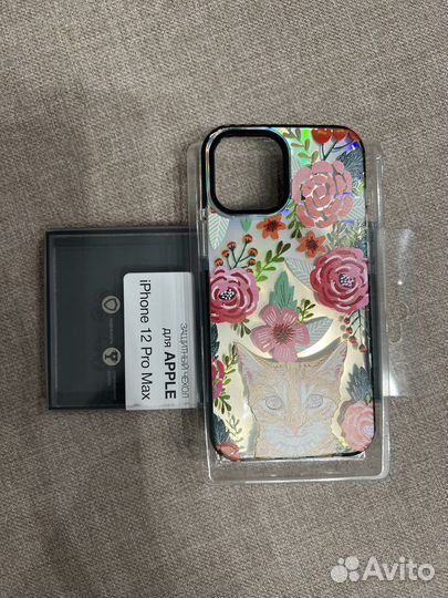 Чехол на iPhone