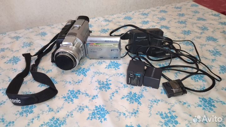 Видеокамера Panasonic NV-GS400