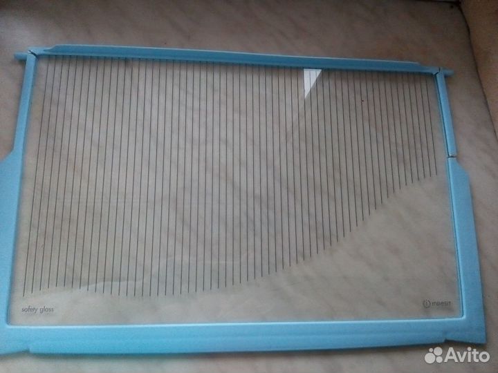 Полки и ящик в холодильник