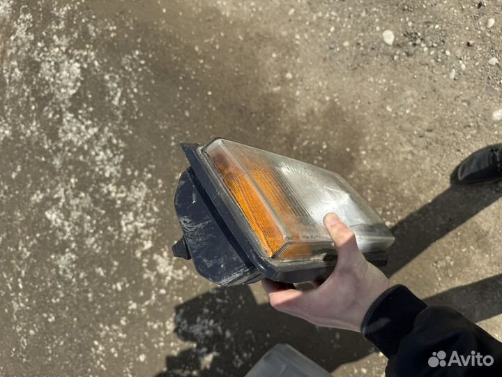 Фара передняя левая на ваз 2107