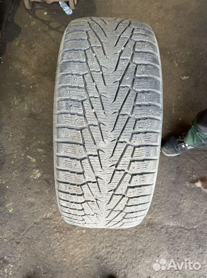 Nokian Tyres Hakkapeliitta 7 SUV 275/50 R20