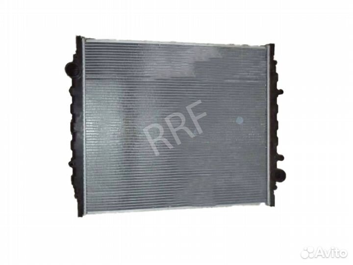 Радиатор renault 977*728*48mm