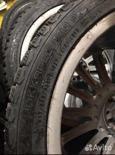 Nokian Tyres Hakkapeliitta 9 275/35 R20