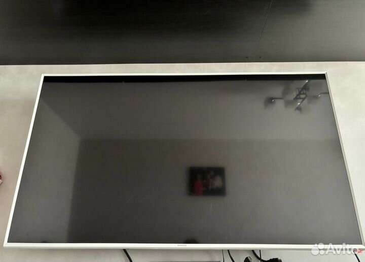 Телевизор samsung SMART tv