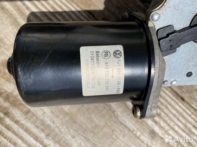 Мотор стеклоочистителя VW Golf4 Bora Jetta