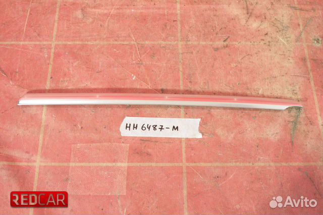 Молдинг стекла заднего правого глухого Mercedes X2