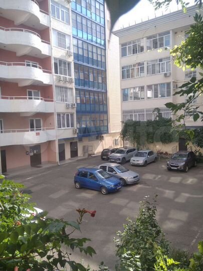 3-к. квартира, 80 м², 2/5 эт.
