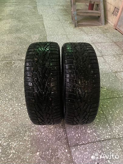 Nokian Tyres Hakkapeliitta 7 215/60 R16