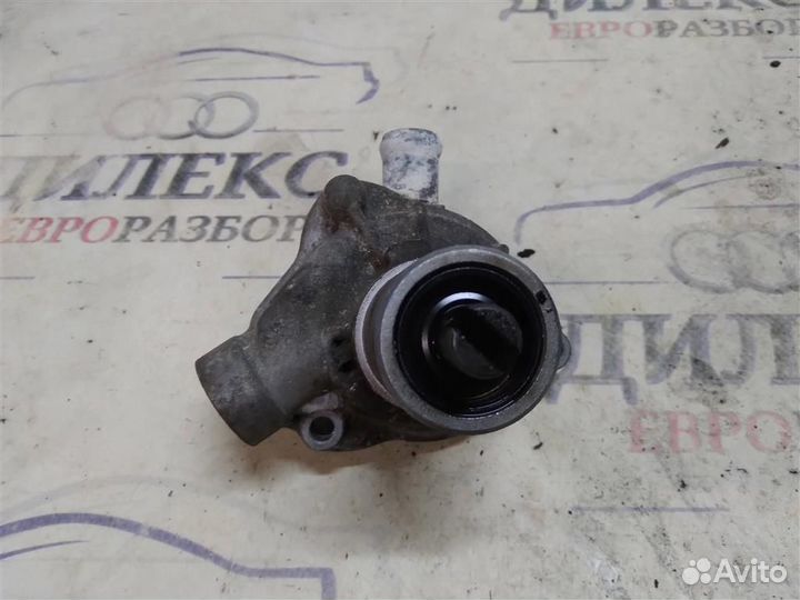 Насос водяной (помпа)(мото) Honda magna 250