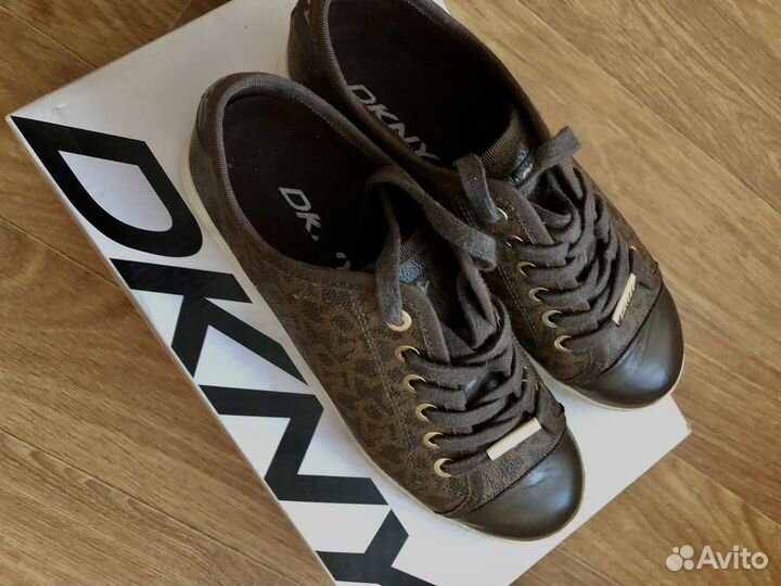 Женские кеды dkny