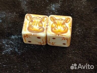 Зарики для нард из бильярдного шара