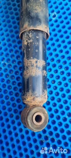 Задние стойки Chevrolet lanos 1.5