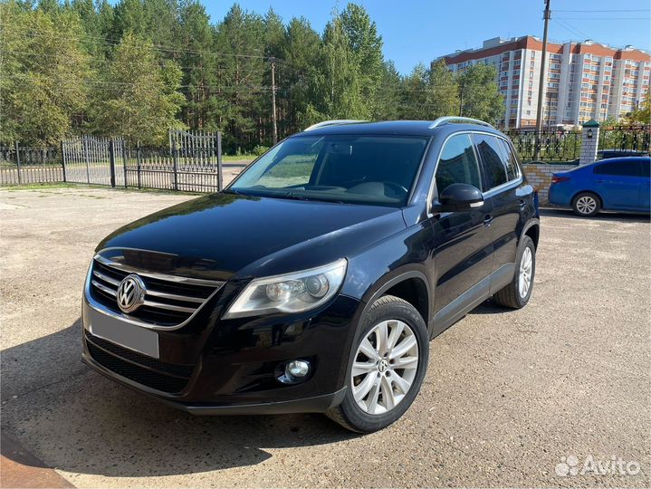 Volkswagen Tiguan 2.0 AT, 2010, 206 300 км