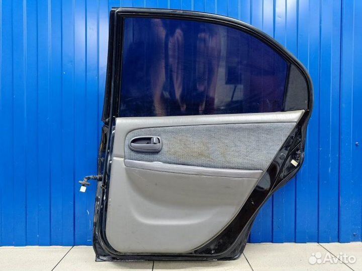 Дверь задняя правая Kia Magentis 1 2.0 G4JP 2005