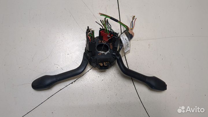 Переключатель поворотов и дворников Volkswagen Gol