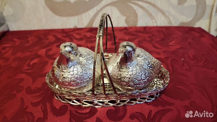 Набор солонка и перечница