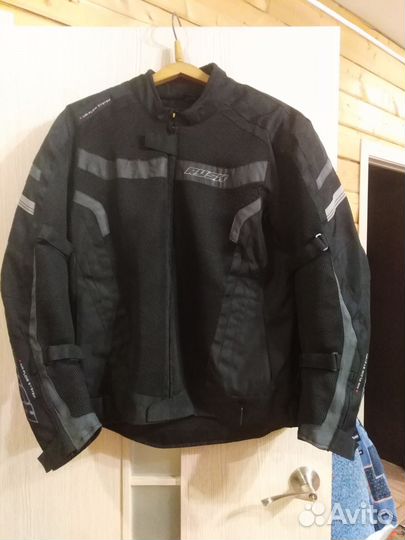 Мотокуртка