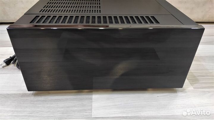 Усилитель Sansui B-2301L Vintage