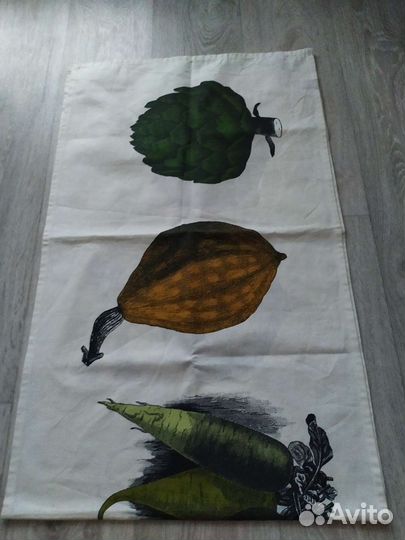 Дорожка на стол hm