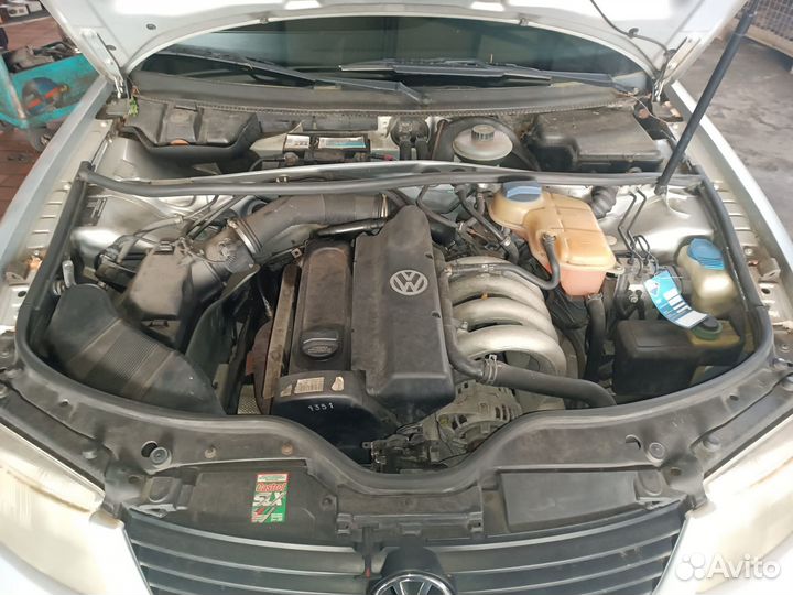 Двигатель audi VW 1.6 AHL