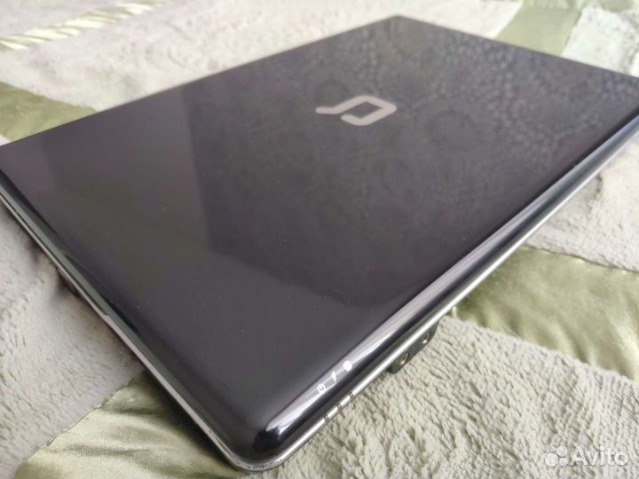 Ноутбук HP cq-332er