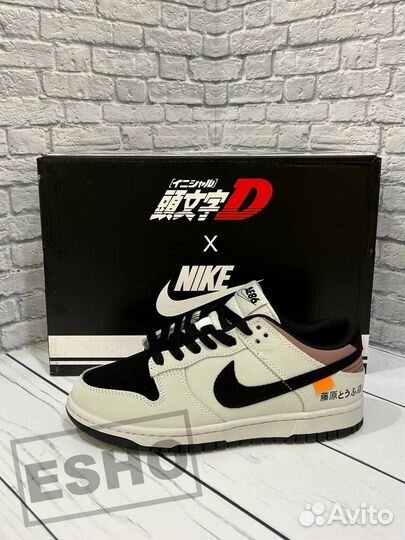 Nike SB Dunk Low initial D Toyota AE86