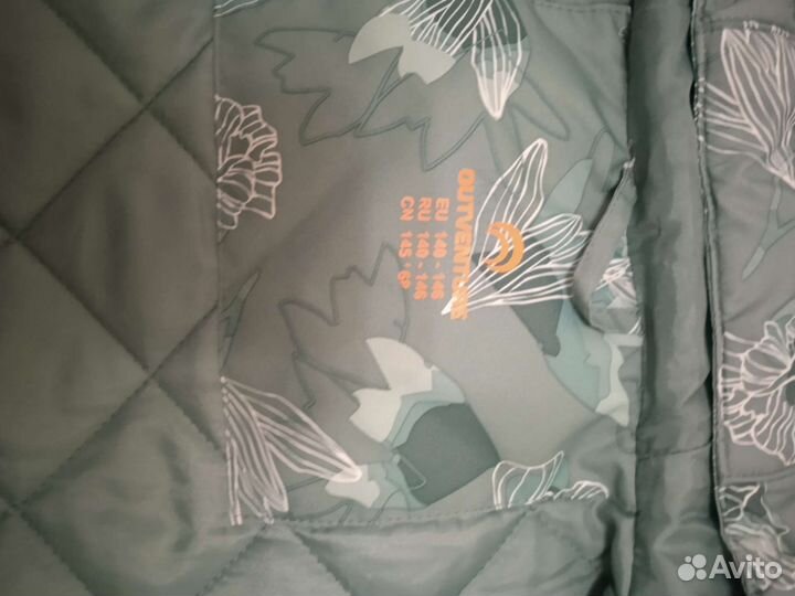 Куртка на девочку