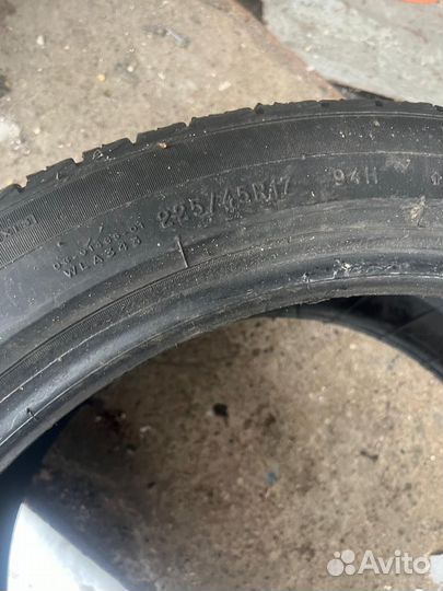 Michelin X-Ice 225/45 R17