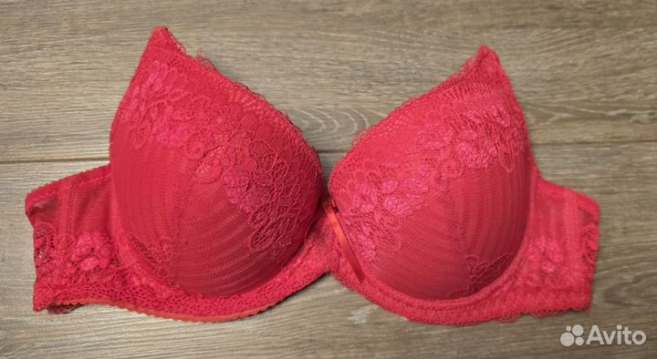 Бюстгальтер