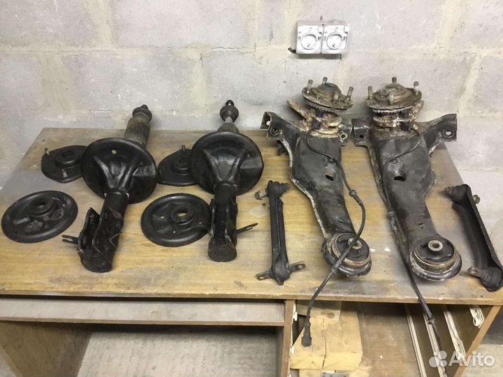 Подвеска Митсубиси Каризма