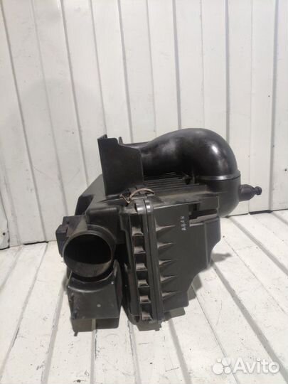 Корпус воздушного фильтра Mazda 6 Gh лифтбек 2.0