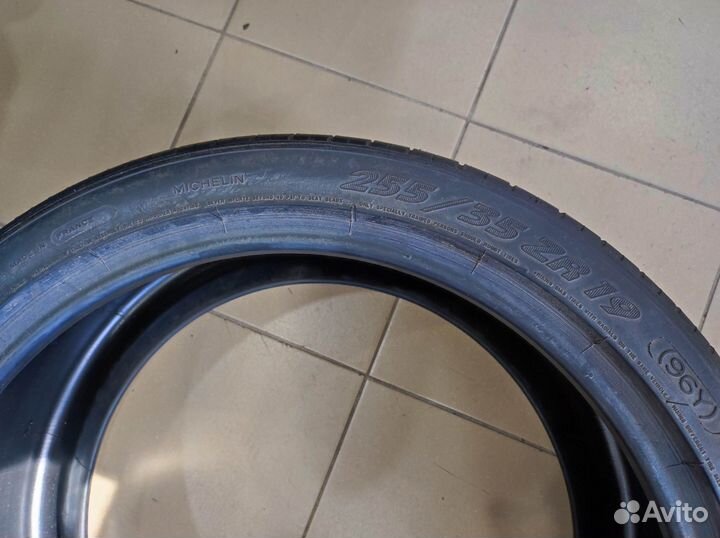 Michelin Pilot Sport 2 255/35 R19 96Y