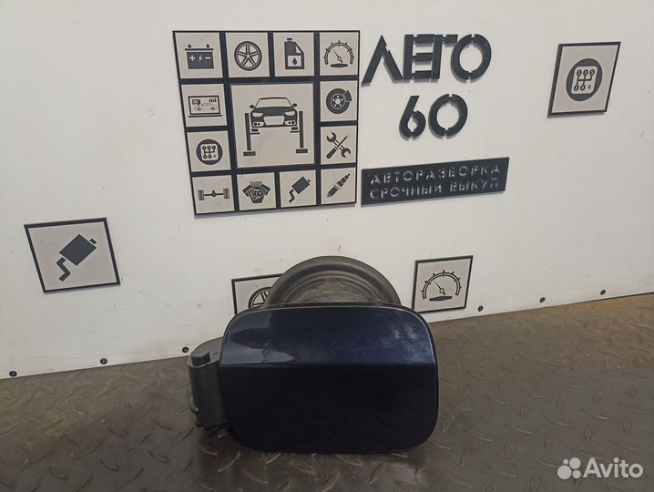 Лючок бензобака для BMW X5 E70