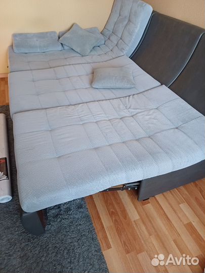 Угловой диван бу