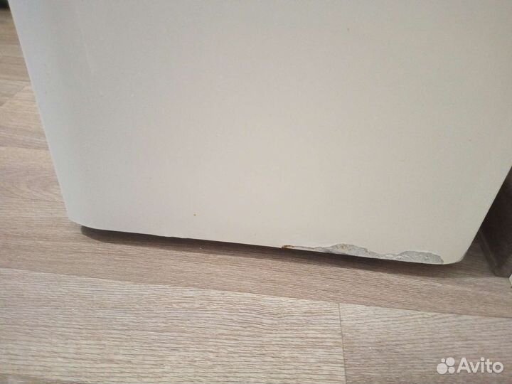 Стиральная машина с вертикальной загрузкой