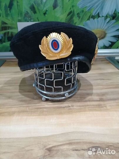 Берет кадета