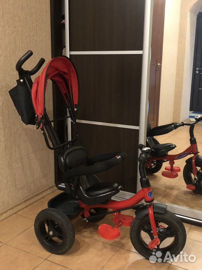 Детский трехколесный велосипед Pilot с ручкой