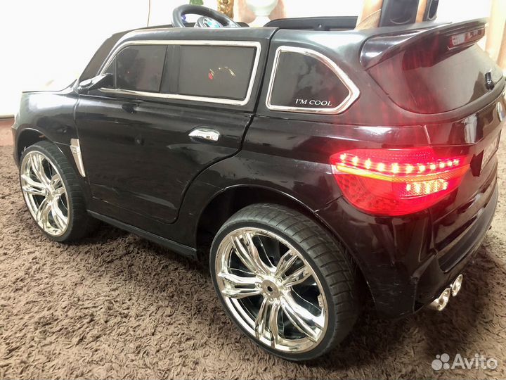 Детский электромобиль