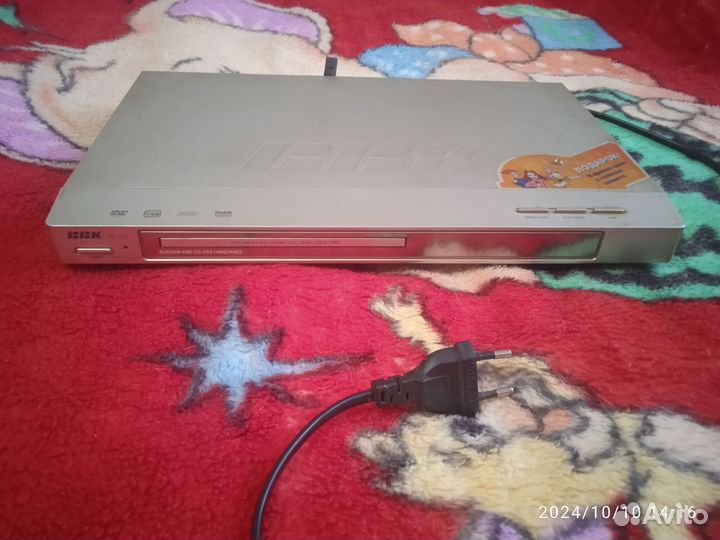 Dvd плеер BBK 115SI