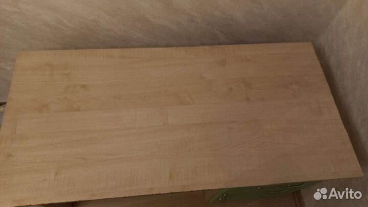 Письменный стол для школьника бу