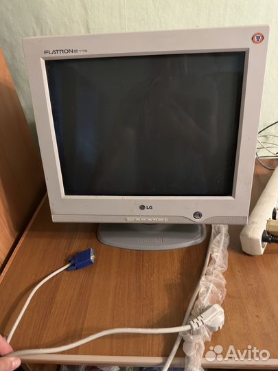 Монитор для компьютера lg flatron ez t711в бу