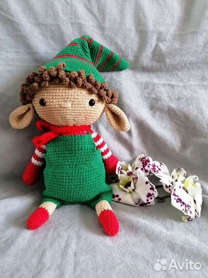 Вязанные игрушки амигуруми (заяц, олень, мышь)