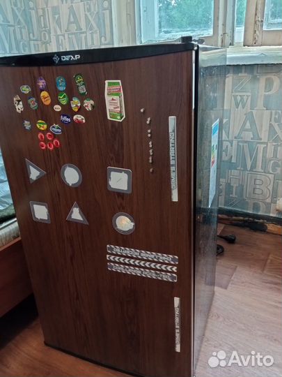 Холодильник бу модель dexp RF-SD090NMA/BR