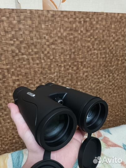 Бинокль Celestron Nature DX ED 10х50 Premium