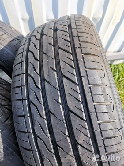 Landsail LS588 UHP 205/55 R16 94