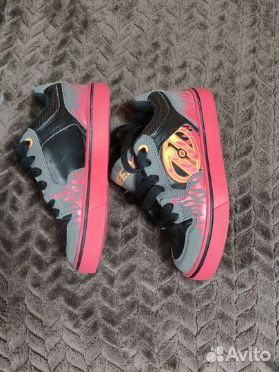 Роликовые кроссовки heelys 32 размер