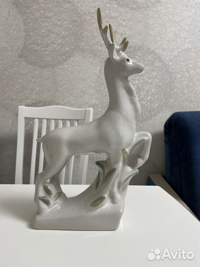 Фарфоровая статуэтка Олень СССР